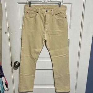 Levi’s light yellow Straight-Leg Jeans